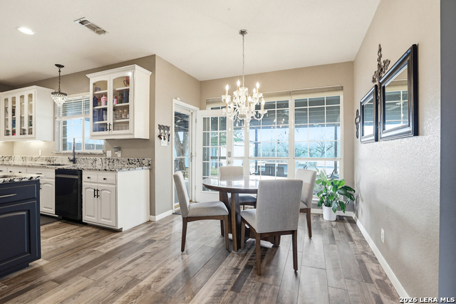 Image 18 of 87 For 78 Marx Lane