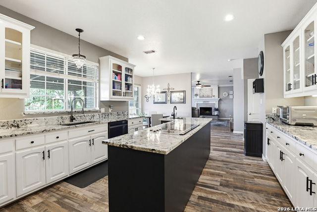 Image 21 of 87 For 78 Marx Lane