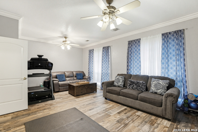 Image 23 of 87 For 78 Marx Lane