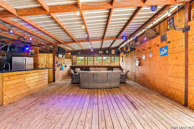 Image 47 of 87 For 78 Marx Lane