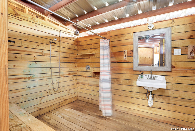 Image 51 of 87 For 78 Marx Lane