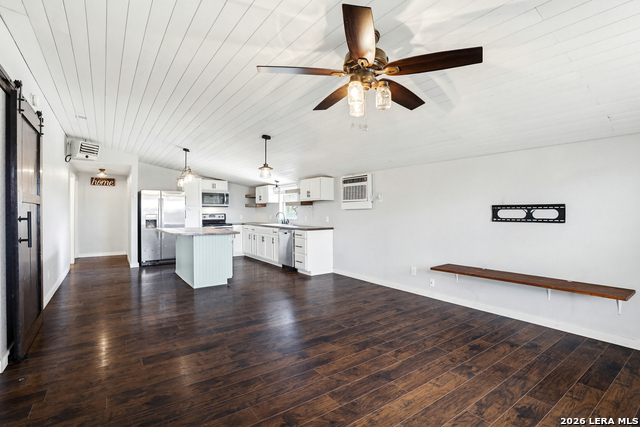 Image 73 of 87 For 78 Marx Lane