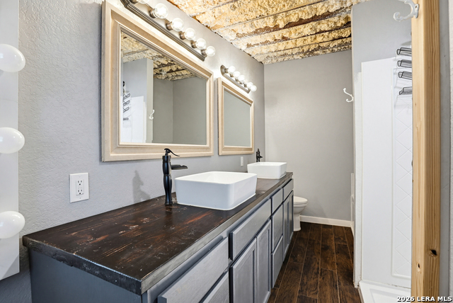 Image 76 of 87 For 78 Marx Lane