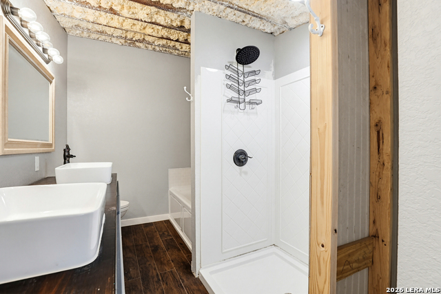 Image 77 of 87 For 78 Marx Lane