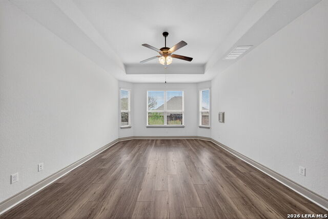 Image 18 of 40 For 9003 Quail Gate