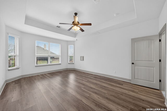 Image 19 of 40 For 9003 Quail Gate