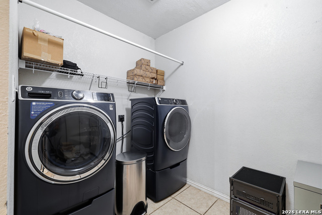 Image 20 of 28 For 9942 Hunters Pond