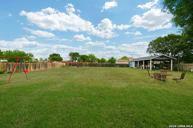 Image 26 of 28 For 9942 Hunters Pond