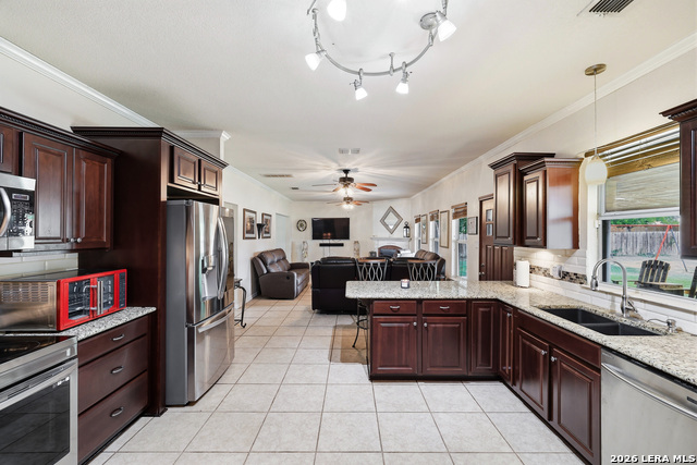 Image 7 of 28 For 9942 Hunters Pond