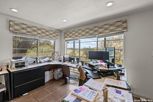 Image 16 of 50 For 24210 Scenic Loop