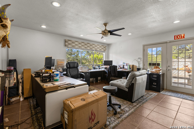 Image 25 of 50 For 24210 Scenic Loop