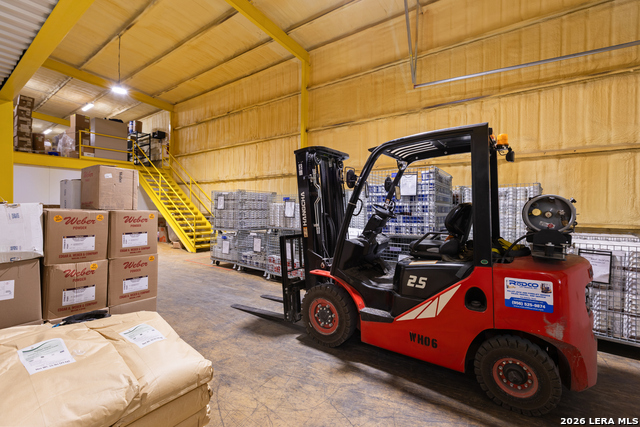 Image 33 of 50 For 24210 Scenic Loop