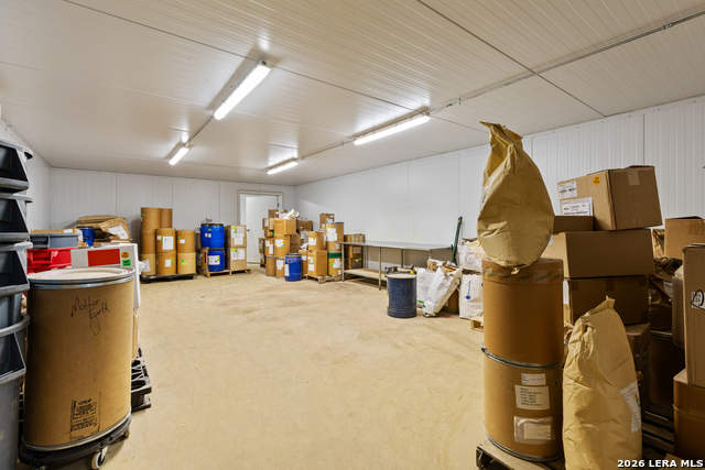 Image 35 of 50 For 24210 Scenic Loop