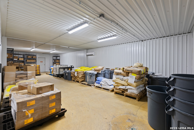 Image 37 of 50 For 24210 Scenic Loop