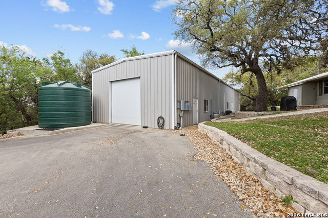 Image 42 of 50 For 24210 Scenic Loop