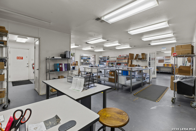 Image 5 of 50 For 24210 Scenic Loop