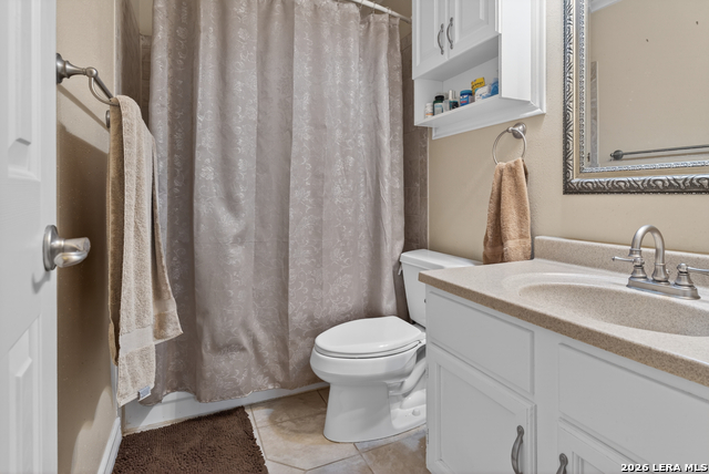 Image 33 of 41 For 13318 Los Indios St