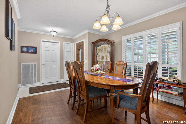 Image 6 of 41 For 13318 Los Indios St