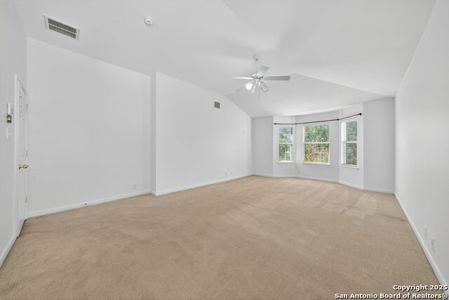 Image 16 of 39 For 511 Sedberry Ct