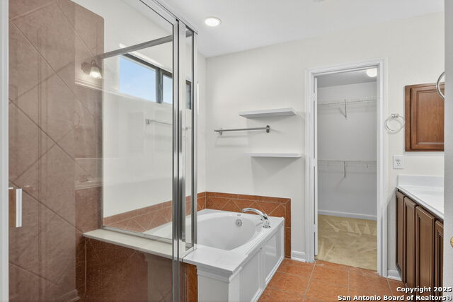 Image 18 of 39 For 511 Sedberry Ct