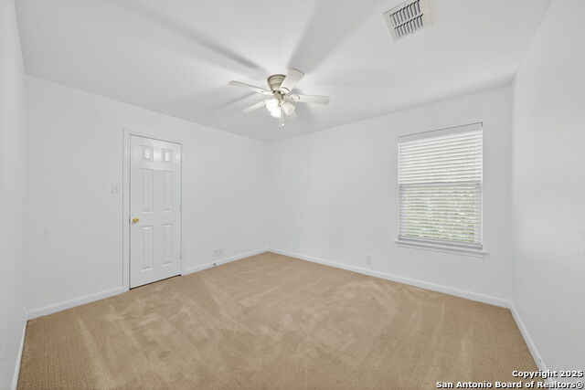 Image 22 of 39 For 511 Sedberry Ct