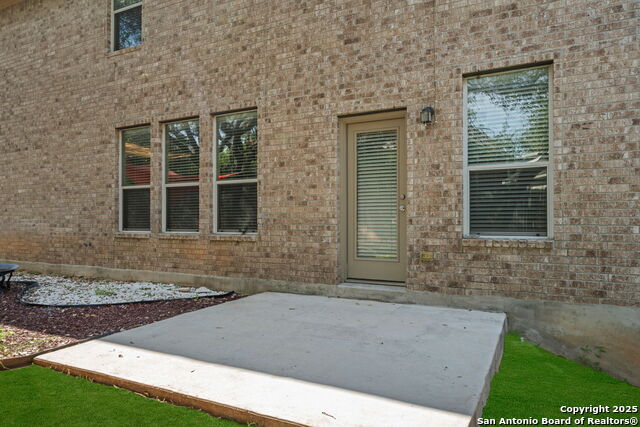 Image 30 of 39 For 511 Sedberry Ct