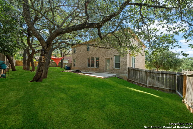 Image 32 of 39 For 511 Sedberry Ct