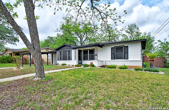 Image 2 of 28 For 175 Fennel Dr