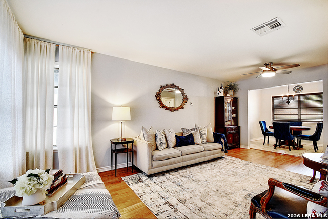 Image 4 of 28 For 175 Fennel Dr