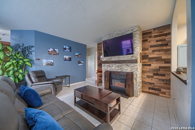 Image 11 of 27 For 3426 Heather Blf