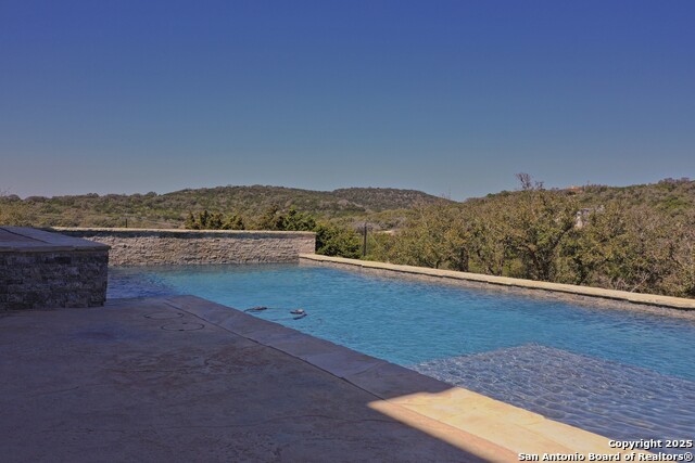 Image 38 of 55 For 18810 Canyon View Pass