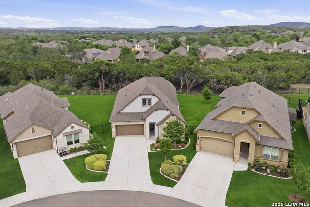 Image 41 of 47 For 28410 Bailey Xing