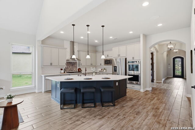 Image 7 of 47 For 28410 Bailey Xing