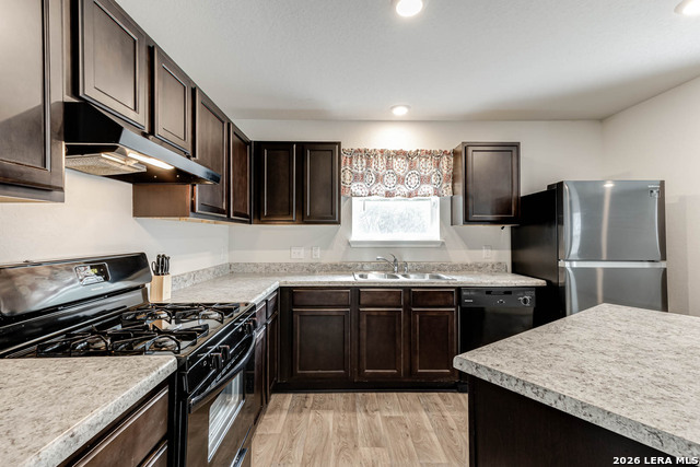 Image 4 of 22 For 4222 Salado Crest