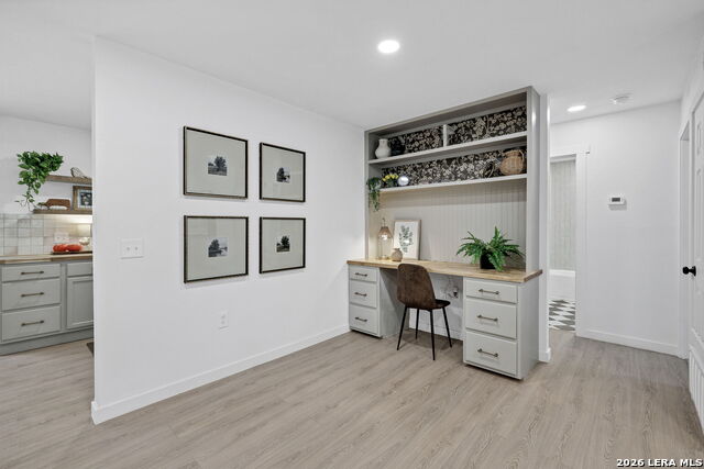 Image 11 of 41 For 5914 Channcy Springs St