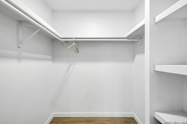 Image 24 of 41 For 5914 Channcy Springs St