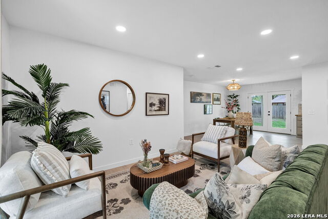 Image 7 of 41 For 5914 Channcy Springs St