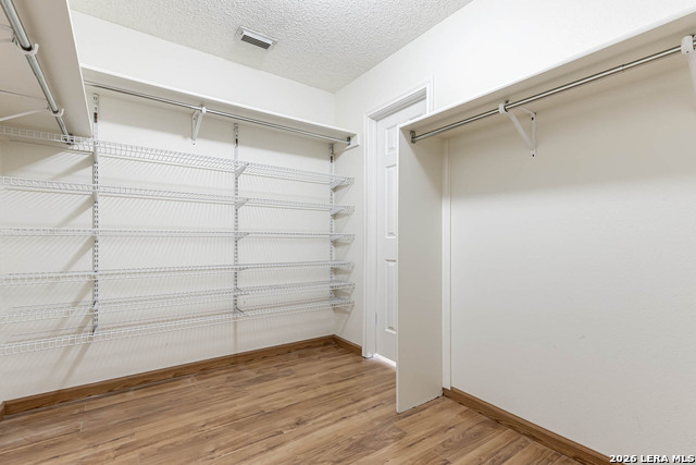 Image 23 of 33 For 7039 Mary Todd