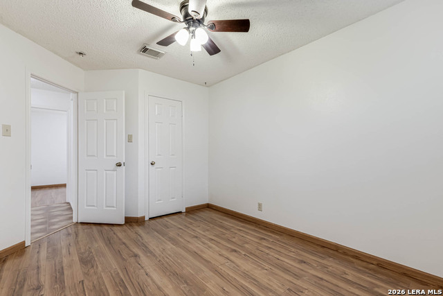 Image 26 of 33 For 7039 Mary Todd