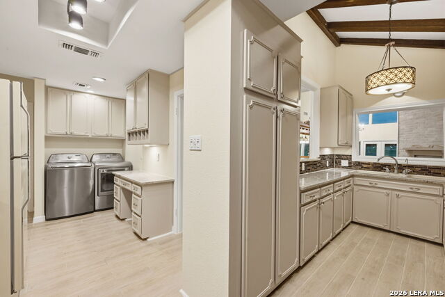 Image 19 of 50 For 4278 Putting Green