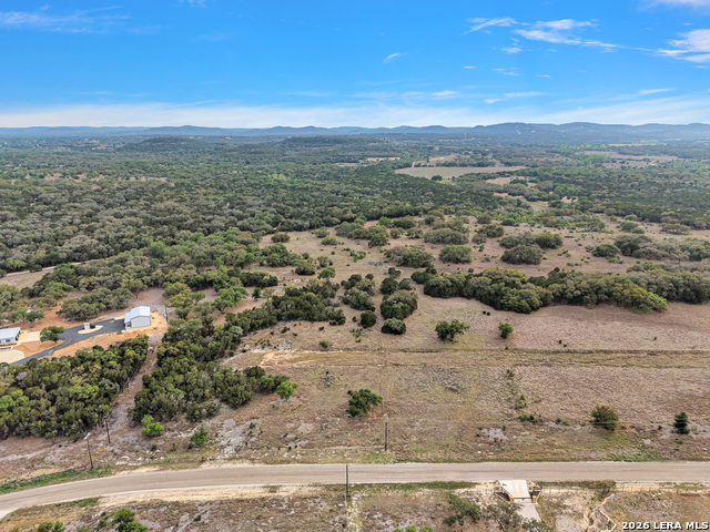 Details for 18 Clearwater Canyon Rd, Bandera, TX 78003