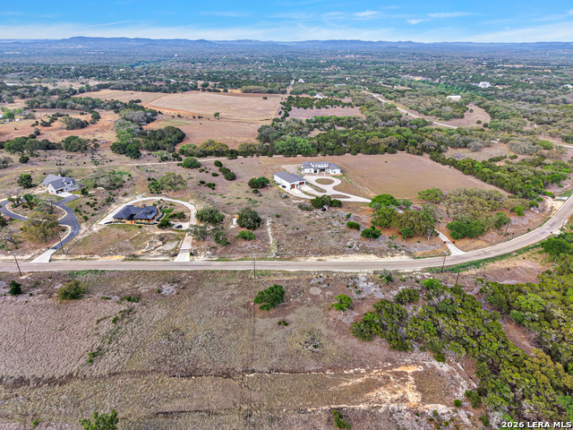 Image 2 of 10 For 18 Clearwater Canyon Rd
