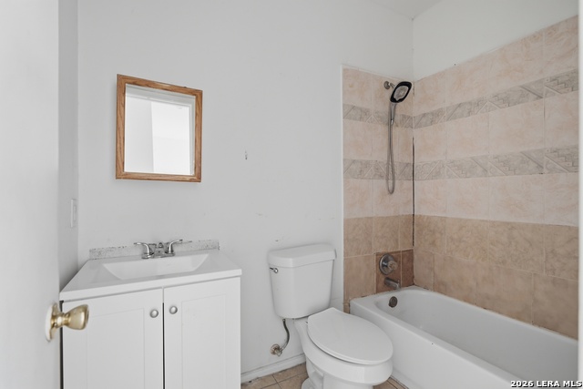 Image 7 of 9 For 1706 Craig Pl W 5