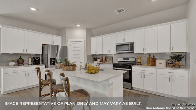 Image 16 of 46 For 421 Kolbo Crossing Cove