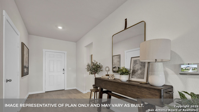 Image 3 of 46 For 421 Kolbo Crossing Cove