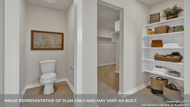 Image 34 of 46 For 421 Kolbo Crossing Cove