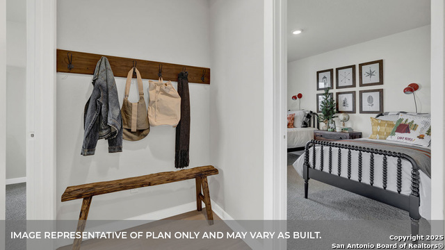 Image 4 of 46 For 421 Kolbo Crossing Cove