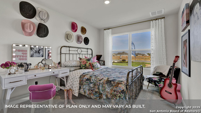 Image 6 of 46 For 421 Kolbo Crossing Cove