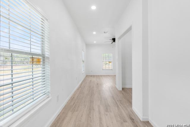 Image 20 of 50 For 323 Lakeside