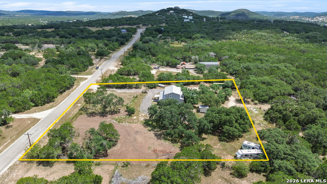 Image 47 of 50 For 323 Lakeside